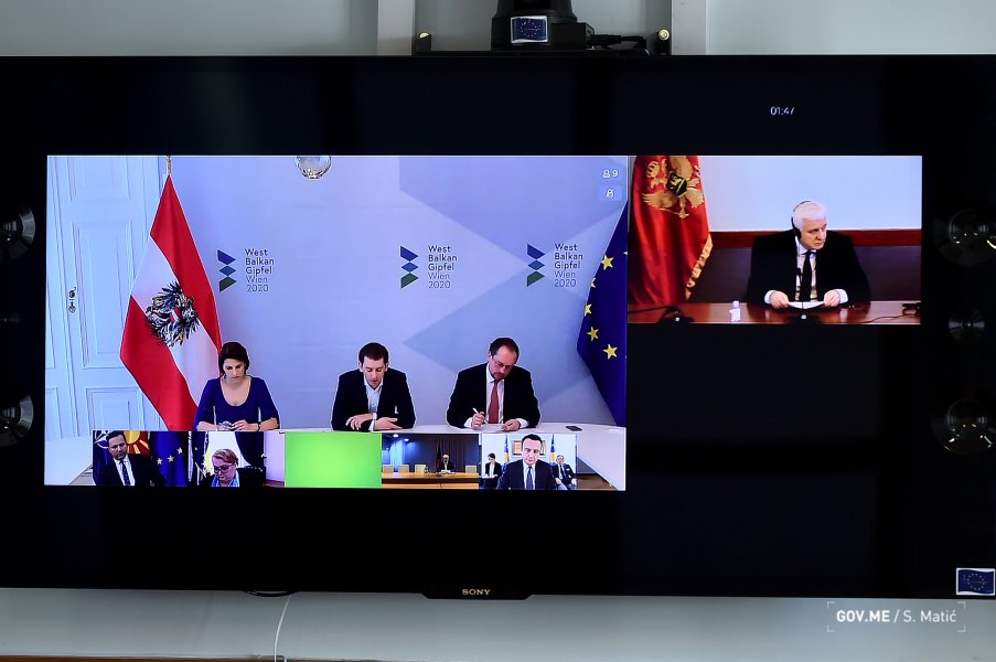 496695384975349e80247o