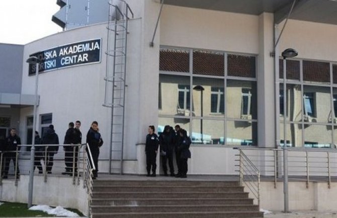 Policijski internat u Danilovgradu i studentski dom 