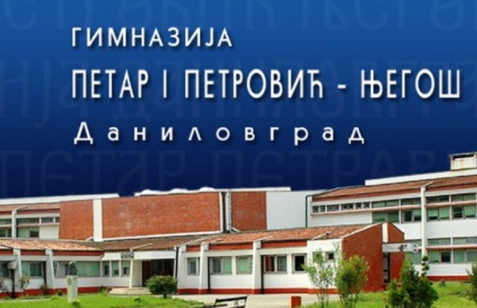 Odjeljenje DG gimnazije i profesori u izolaciji zbog koronavirusa