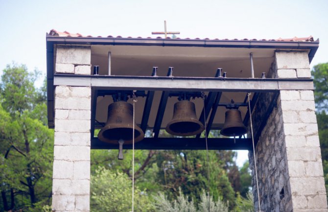 Na svaka dva sata će zvoniti crkvena zvona do okončanja epidemije