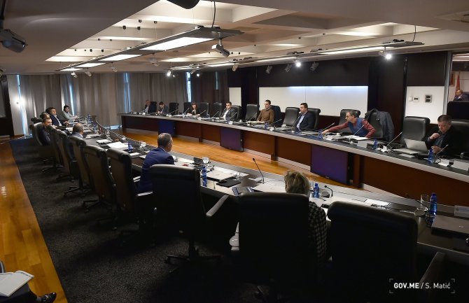 Zbog današnjih okupljanja u vjerskim objektima–obredi bez prisustva građana