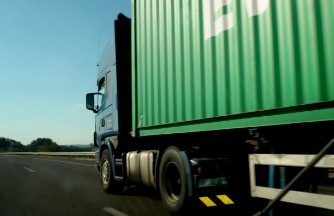 Niže cijene industrijskih proizvoda iz uvoza