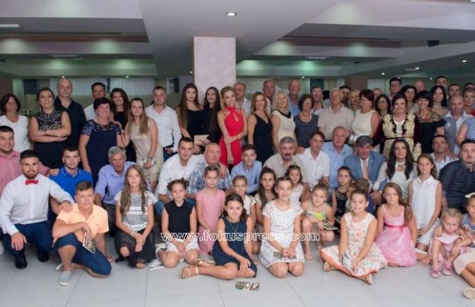 Brčvaci odustali od plemenskog skupa, novac doniraju za pomoć narodu u Bijelom Polju i CG u borbi protiv korona virusa