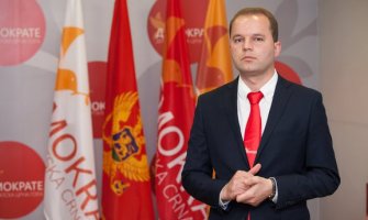 Camaj donirao odborničku naknadu Opštini Tuzi za borbu protiv pandemije