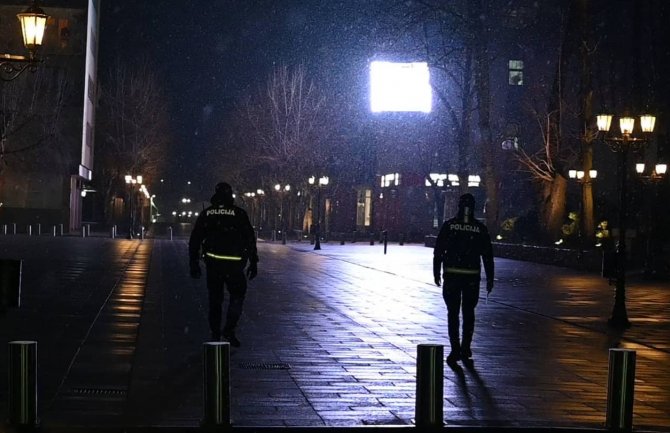 Građani Bijelog Polja poštuju mjeru o zabrani napuštanja mjesta stanovanja (FOTO)