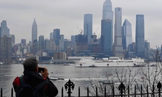 Njujork pozvao svo medicinsko osoblje da se pridruži borbi protiv koronavirusa