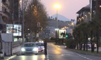 Četiri osobe prekršile mjeru zabrane izlaska, dvije u Podgorici, po jedna u Beranama i B.Polju