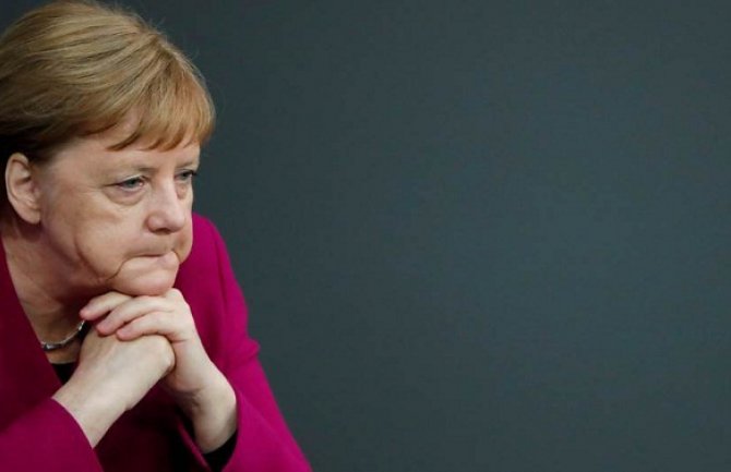 Angela Merkel opljačkana u prodavnici u centru Berlina