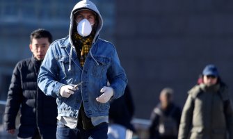 Netrpeljivost prema Kinezima zbog koronavirusa: Tukli ih, pljuvali i gađali