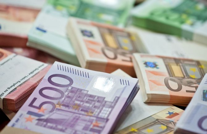 U Crnoj Gori 62 milionera