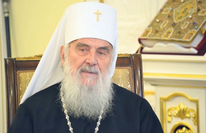 Irinej: Crkva i Amfilohije će vam pomoći da odbranite svetinje