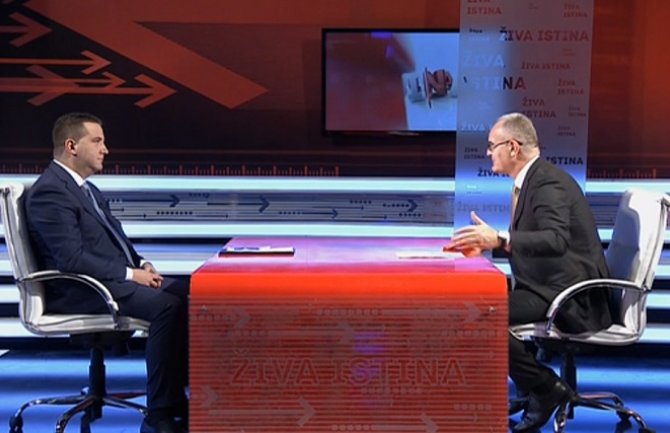 Eraković: Osluškujemo prognoze da će se virus vratiti na jesen