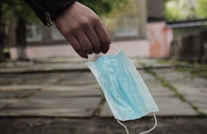 Od danas stupaju na snagu ublažene mjere NKTa, međugradski saobraćaj po regionima, vjerski obredi...