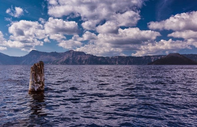 Promjenljivo sa sunčanim intervalima, mjestimično kiša