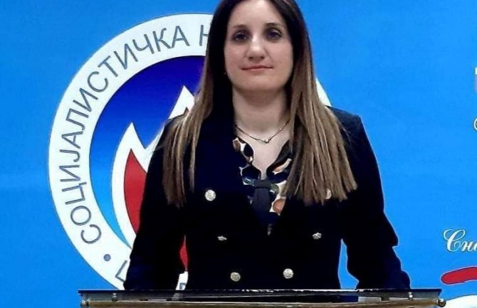 Radinović: Najveći uspjeh administracije Glavnog grada je presvlačenje ulica i sadnja cvijeća