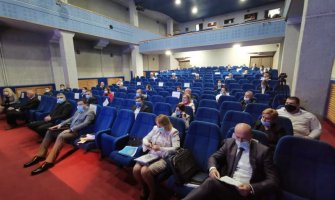 Usvojen set ekonomskih mjera: Oslobađanje plaćanja komunalne takse, plaćanja tezgi na pijaci...