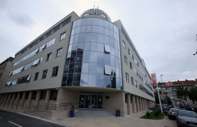 Kneževićeve tvrdnje još jedan napad na institucije