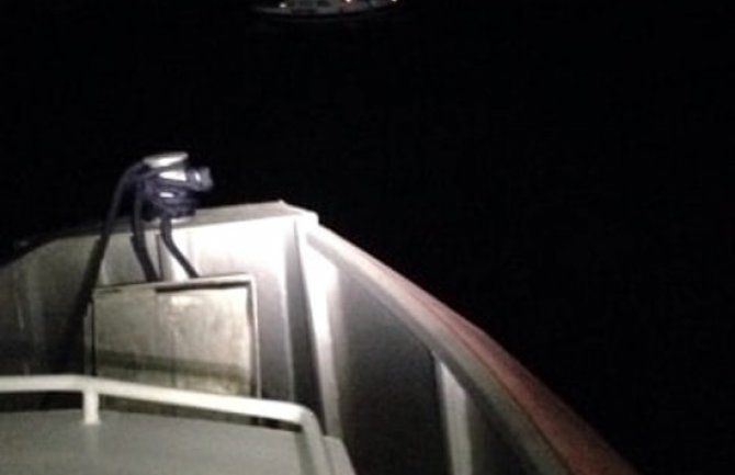 Kod Svetog Stefana evakuisan muškarac sa dvoje maloljetne djece