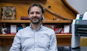 Štampač na Brajevom pismu za Umjetničku školu “Vasa Pavić“