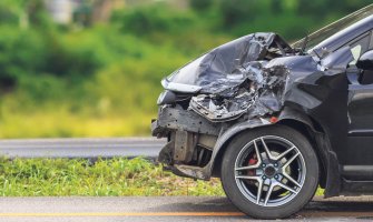 Vozili u suprotnom pravcu na auto-putu, pa izazvali saobraćajnu nesreću