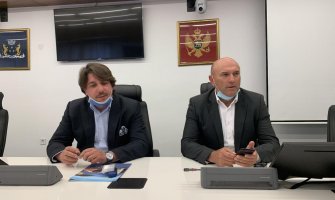 Carević i Radović smijenjeni, Bulatović vršilac dužnosti predsjednika Opštine