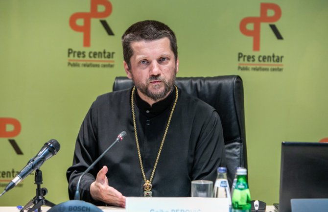 Perović: Srpska pravoslavna crkva nije najprimjereniji naziv ali nije na političarima da to rješavaju