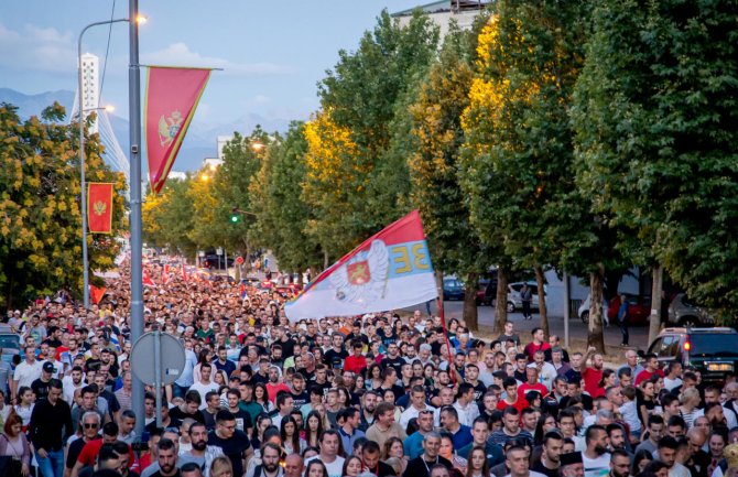 Uhapšeni sveštenici zbog organizovanja litija u Podgorici i Danilovgradu