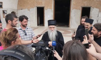 Amfilohije: Litija će biti u svim gradovima u nedelju, lično ću potpisati prijavu