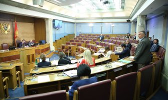 Radoš Zečević novi poslanik DF-a u Skupštini