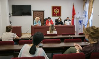 Danilovgrad: Obezbijeđeni udžbenici za prva tri razreda osnovnih škola