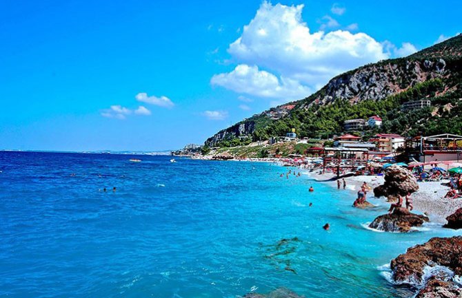 Zbog oštrih mjera u CG turisti biraju Albaniju