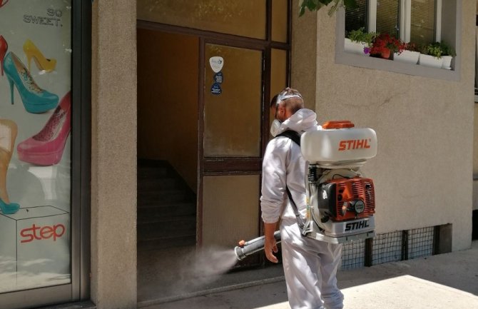 U zgradu Opštine Cetinje samo uz zaštitnu masku