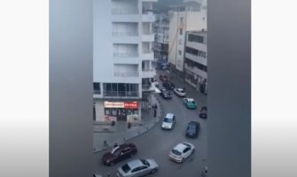 Održana auto litija u Beranama (VIDEO)