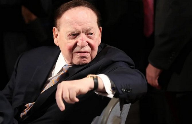 U pulsku luku u Hrvatskoj stigao milijarder Adelson, najveći Trampov donator