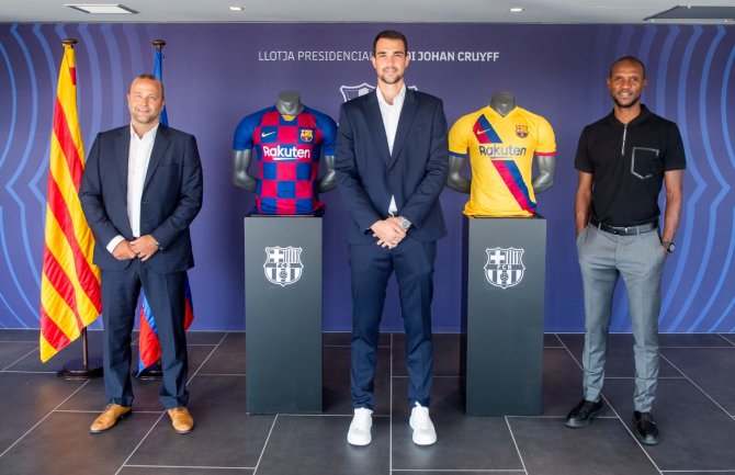 Carević potpisao ugovor sa Barselonom: Otkupna klauzula sto miliona eura