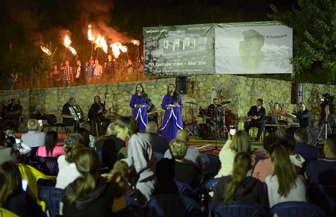 Odgođen početak Festivala 