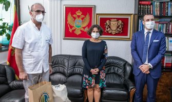 Vlada Izraela Domu zdravlja Podgorica donirala 40 oksimetara