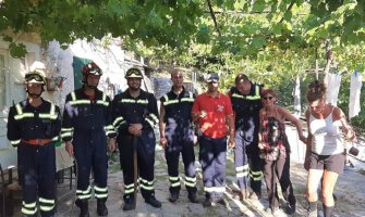 Vatrogasci u Tivtu spasili dvije njemačke turistkinje