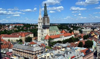 Incident u Zagrebu: Potukli se demonstranti i grupa vjernika