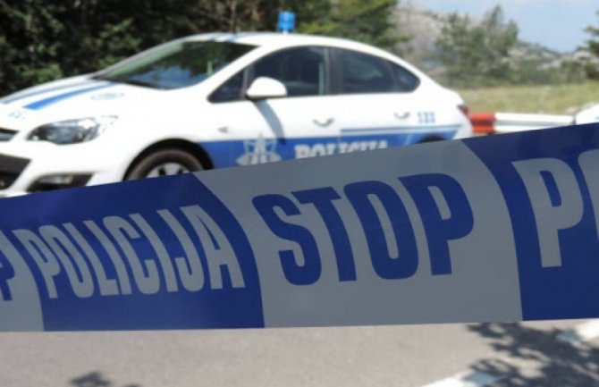 U protekla 24 sata dogodilo se 15 saobraćajnih nezgoda, sedam osoba povrijeđeno