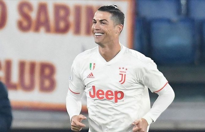 Ronaldo odbacio glasine da napušta Juventus: Srećan što sam osvojio posljednje dvije titule Serie A, idem po treću