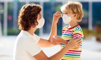 U Crnoj Gori oko 100 djece inficirano korona virusom u drugom talasu epidemije