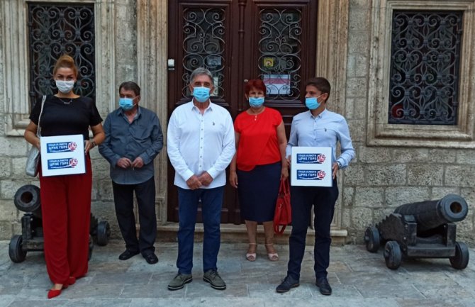 Socijalisti predali izbornu listu u Kotoru, 40 odsto žena 