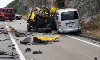 Udes na putu Danilovgrad-Nikšić, jedna osoba stradala