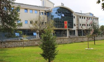 Ministarstvo nije dalo dozvolu za organizovano putovanje ulcinjskih srednjoškolaca