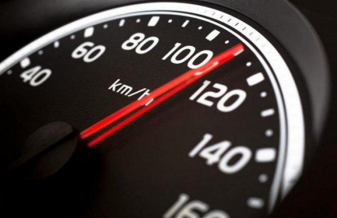 Uhapšen Podgoričanin zbog brze vožnje: Vozio 166km/h