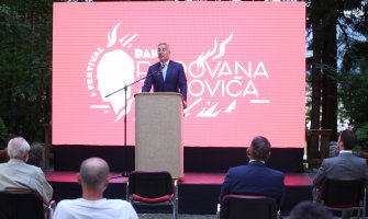 Đukanović: Država tek treba da se zahvali Zogoviću, njegovo ime živjeće dok Crna Gora postoji