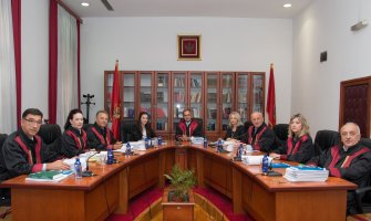 Sporno da li opštinari imaju pravo na sudske troškove