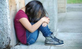 Drastično porastao broj djevojčica koje su u problemu sa drogom