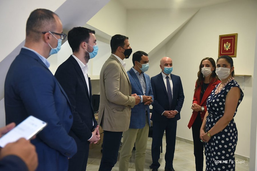 ministarpredsjednikoptineomladinskiservisBar